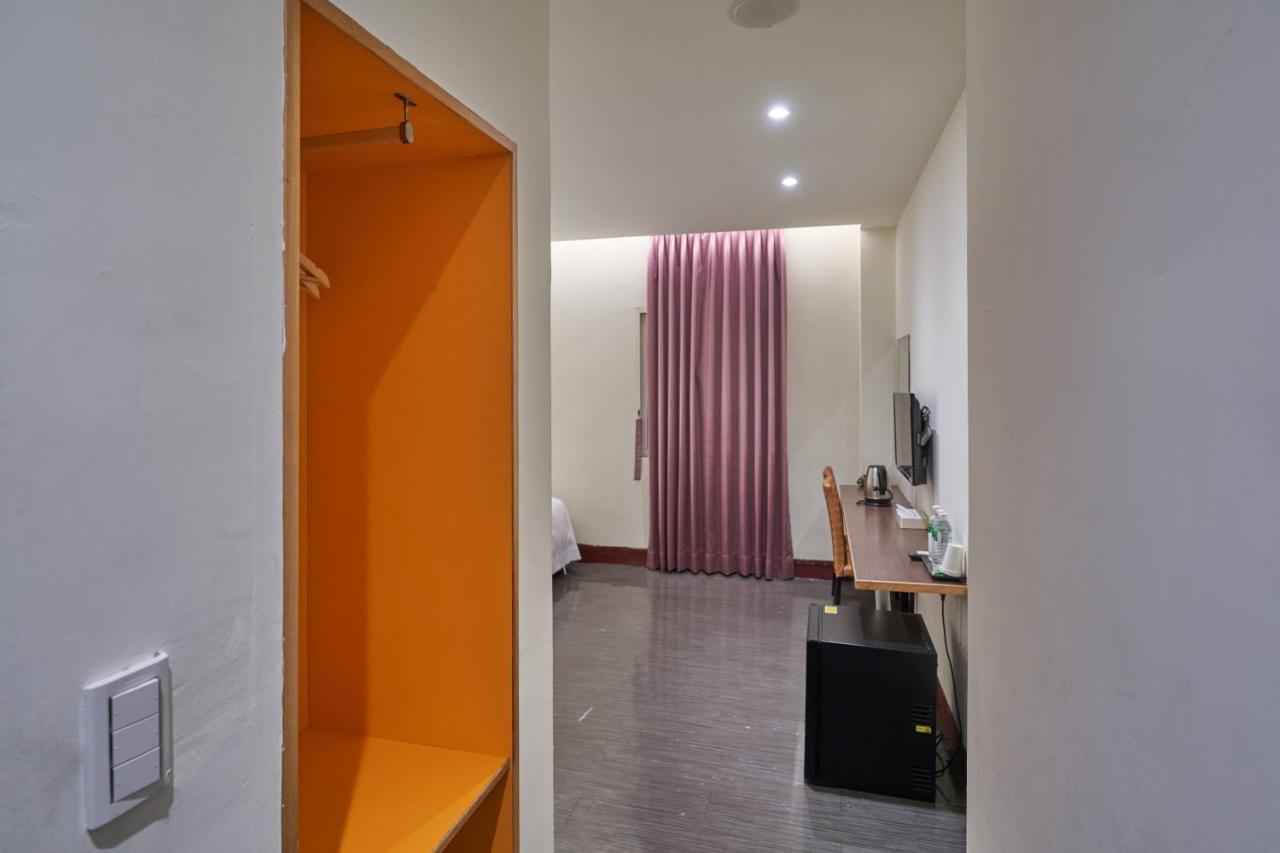 Yung An Business Hotel Dounan 외부 사진